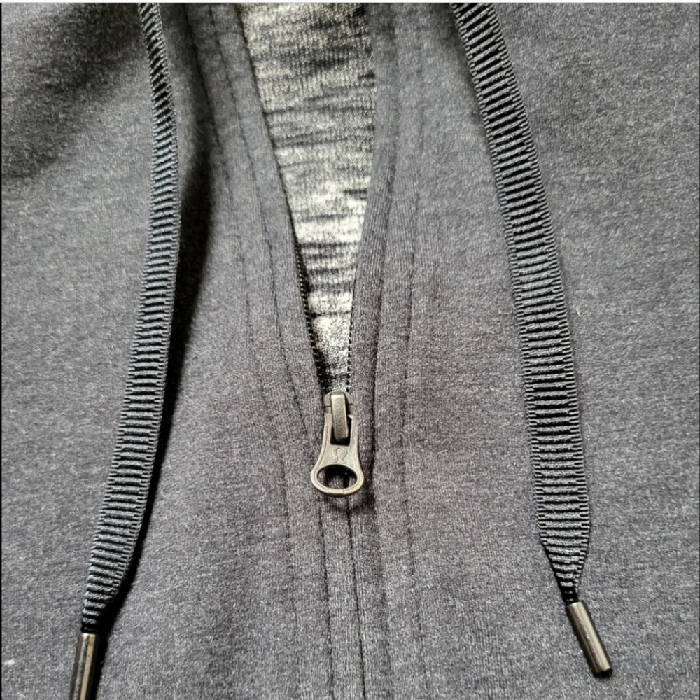 Lululemon Dark Grey Hoodie With Thumb Holes Size 4, EUC - Picture 6 of 17